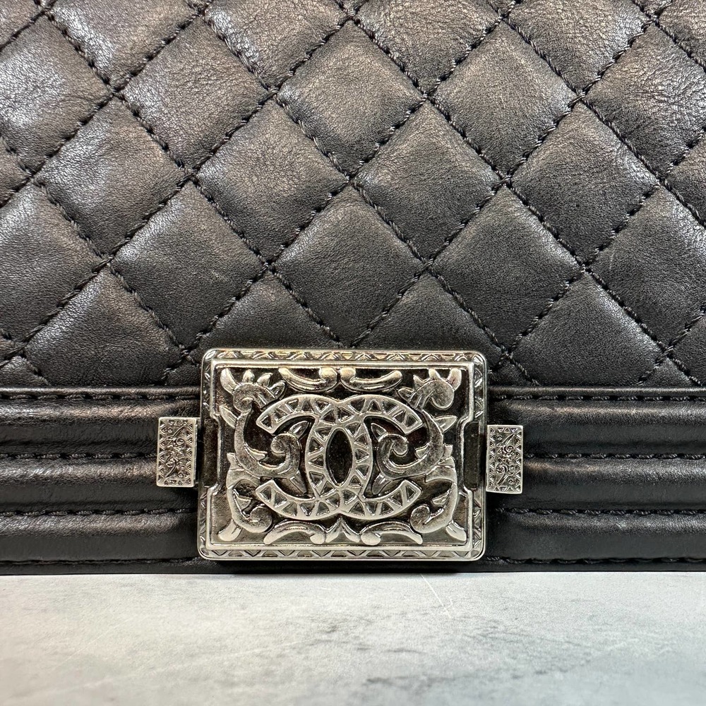 ❌❌ Chanel Boy Bag Metal Old Medium Classic Quilted Black Flap CC Leboy Calfskin - Picture 5 of 16